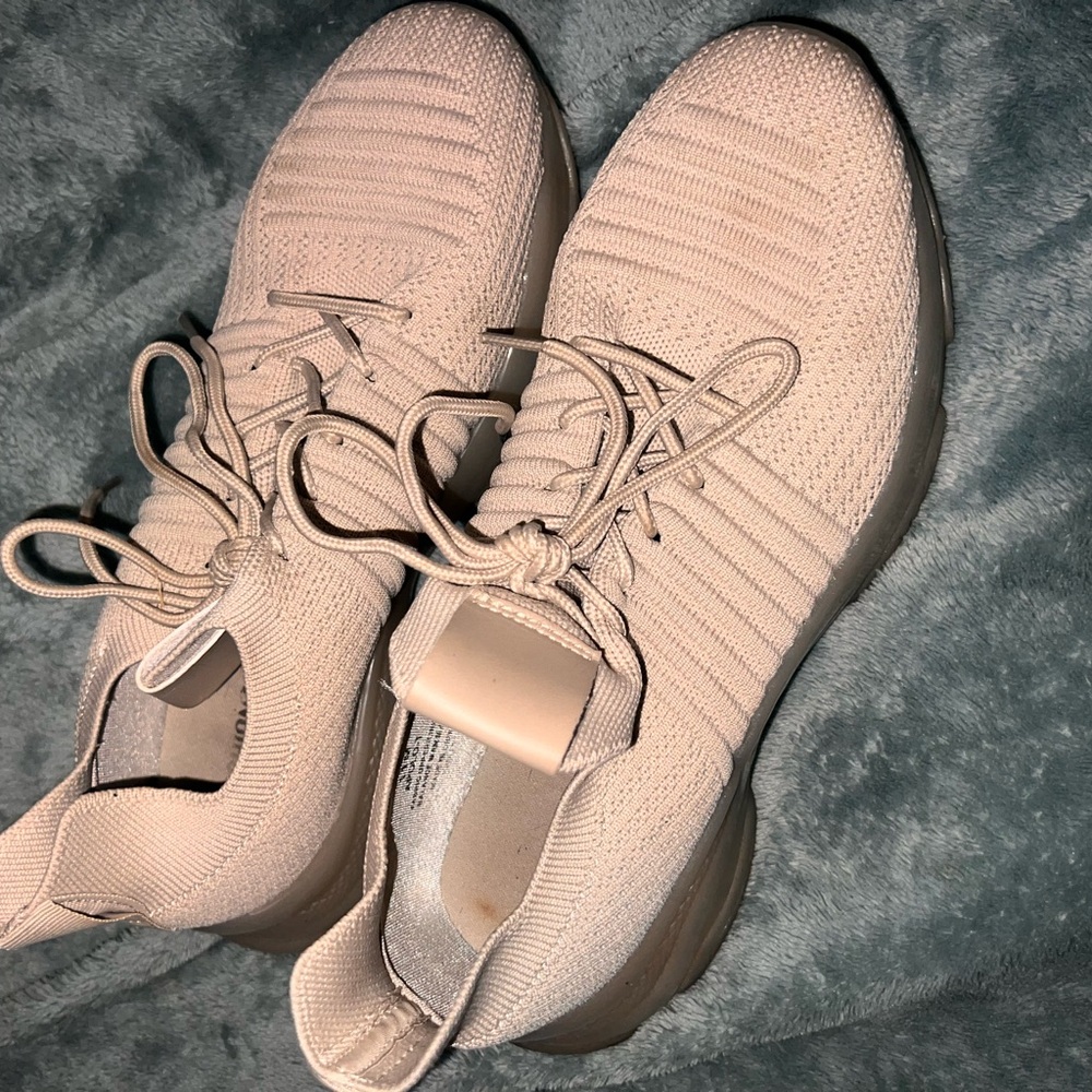 APL Women's Knit Sneakers in Light Pink